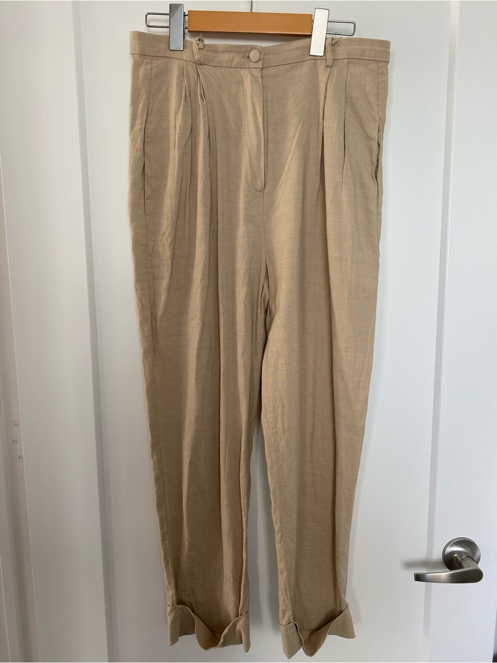 High-Waist Pleated Linen Pants